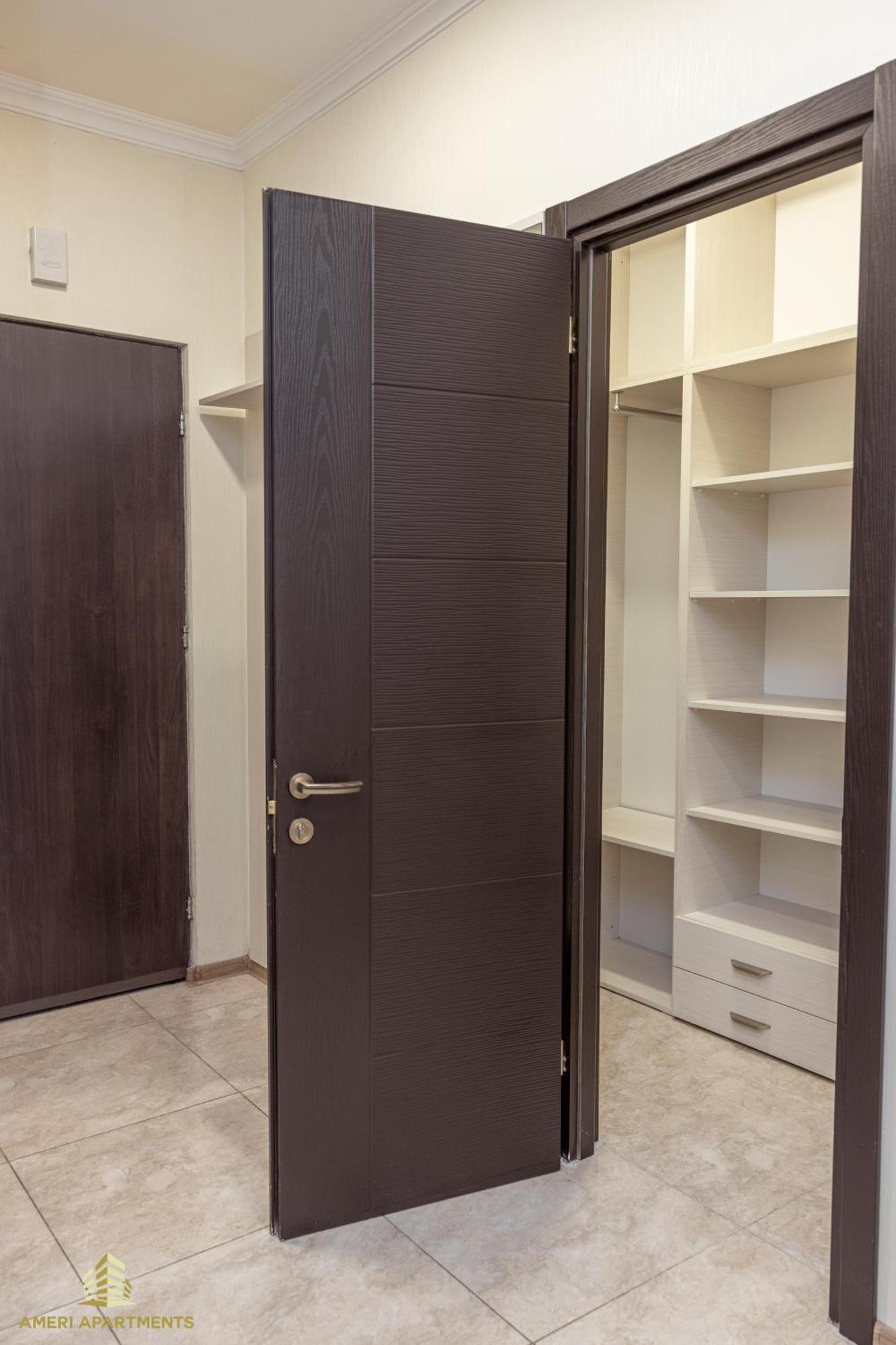 Ameri Apartments Tbiliszi Szoba fotó